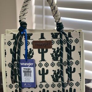 Wrangler Desert Cactus Tote - Cream and Green